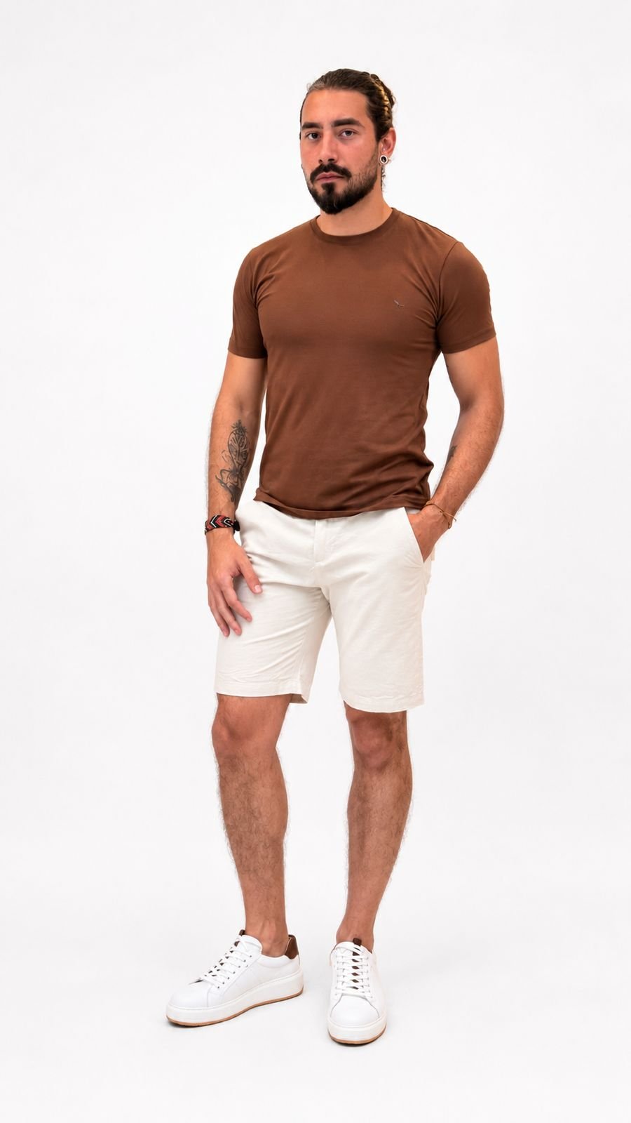 Camiseta em algodão premium na cor caramelo